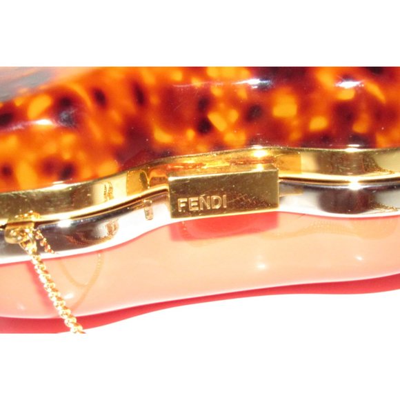Retro, Fendi two way- clutch red & tortoise shell Lucite clam shell style purse - Picture 16 of 16